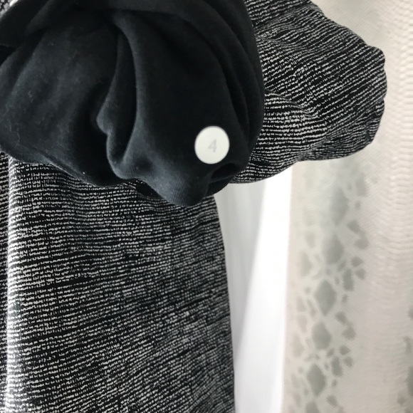 Lululemon heather grey button up thick sweater - Picture 8 of 8